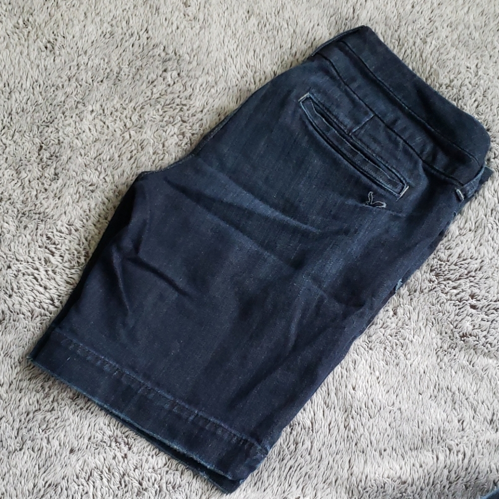 Stretchy jean shorts